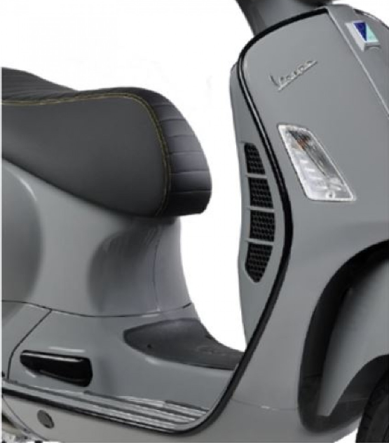 Kit carena "Black Kit" per Vespa GTS Super Tech HPE